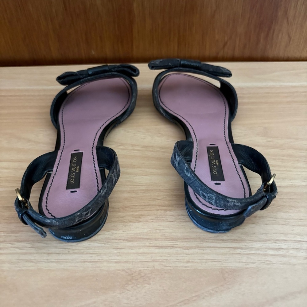 LOUIS VUITTON sz 7 37 Black Denim Bow Flats Sandals - Picture 3 of 14